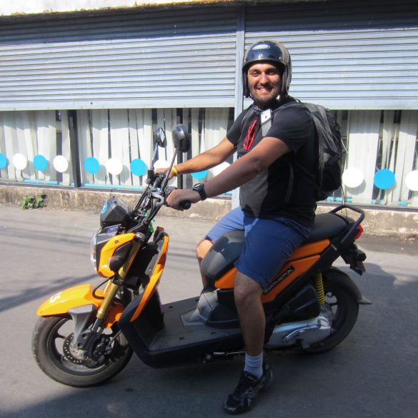 How To Ride A Moped In Thailand
